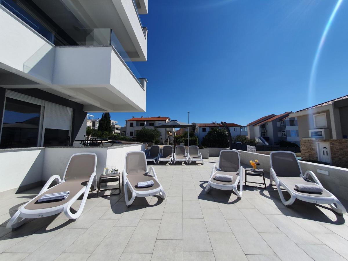 Seahorse Luxury Apartment With Pool And Sea View Novalja Ngoại thất bức ảnh